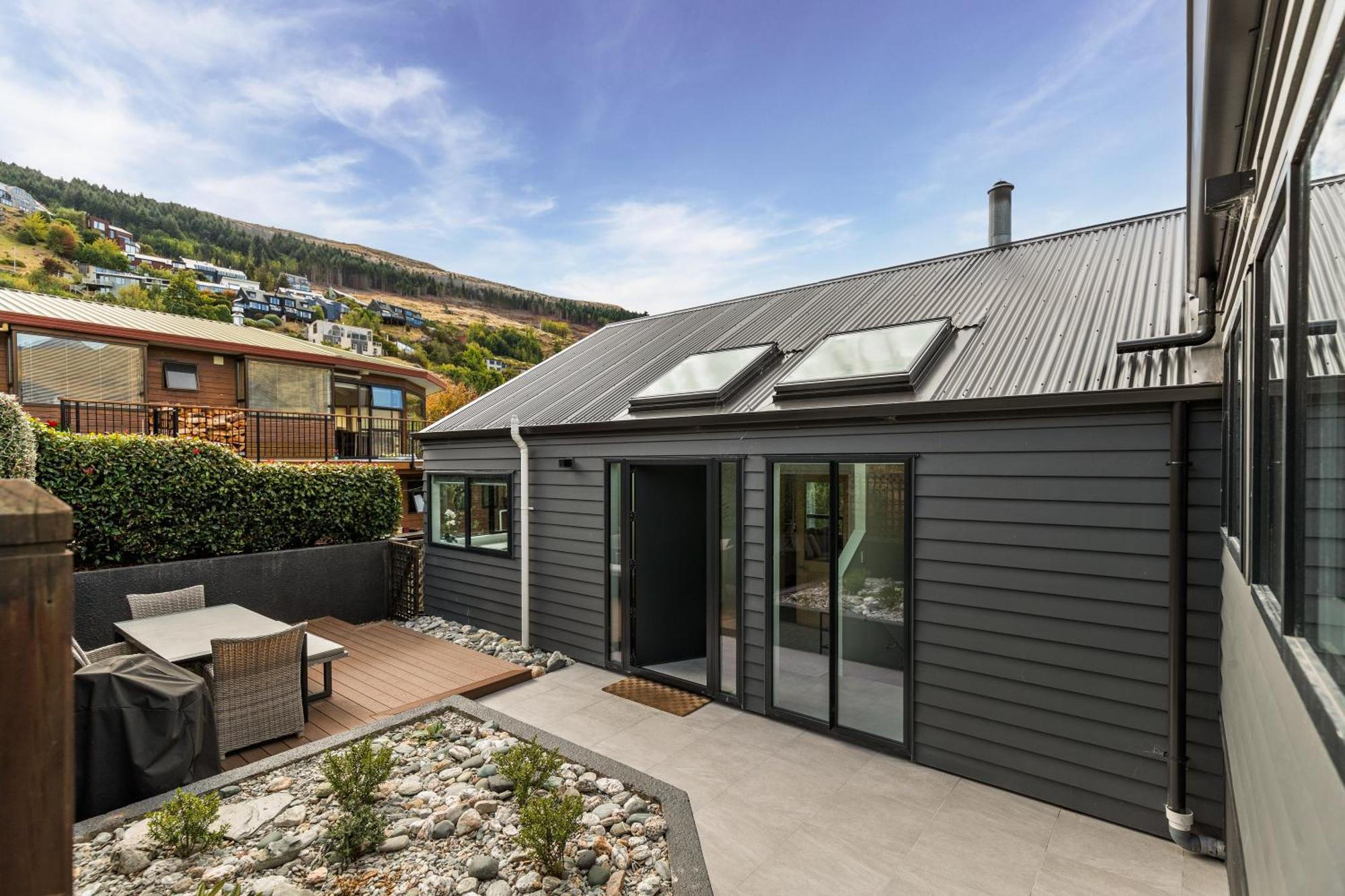 The Bonailie Bothy Villa Куийнстаун Екстериор снимка